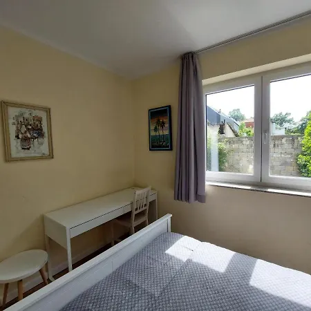 R41 - Tivoli Groundfloor 3* Lublana