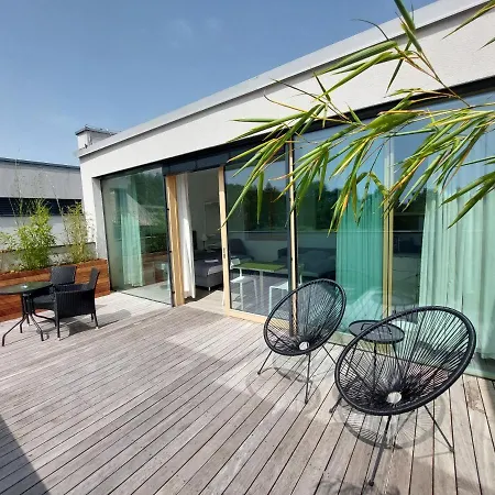 R41 - Tivoli Groundfloor Guest house 3*