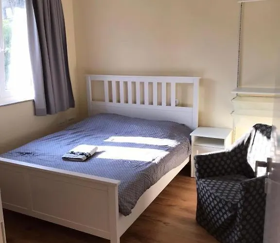 R41 - Tivoli Groundfloor بيت ضيافة 3*