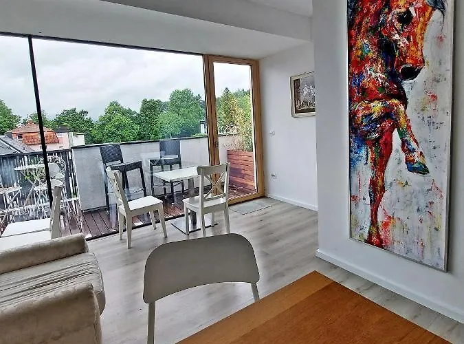 Gostinjska kuća R41 - Tivoli Groundfloor 3*